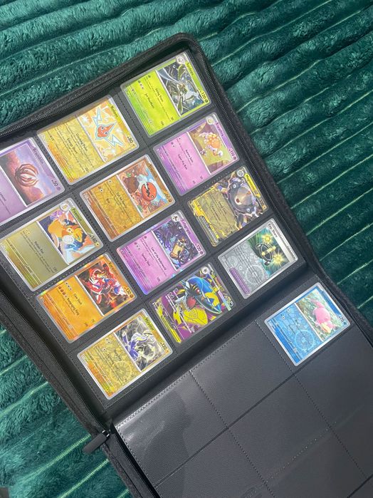 Binder Carduri Colecție (Pokémon, Yu-Gi-Oh), 720 locuri, 12buzunare/pg