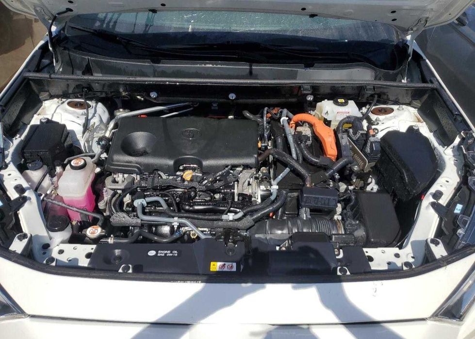 На Части Toyota rav4 XA50 hybrid Тойота Рав4