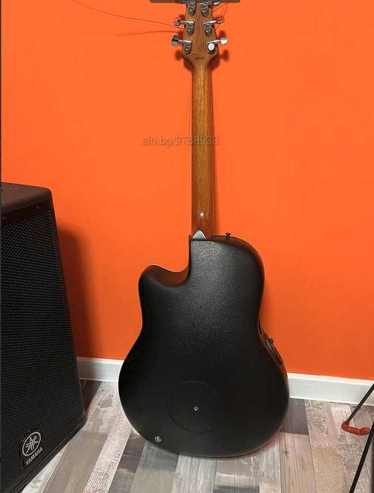 Продава електроакустична китара ”Applause” на фирмата ”Ovation”