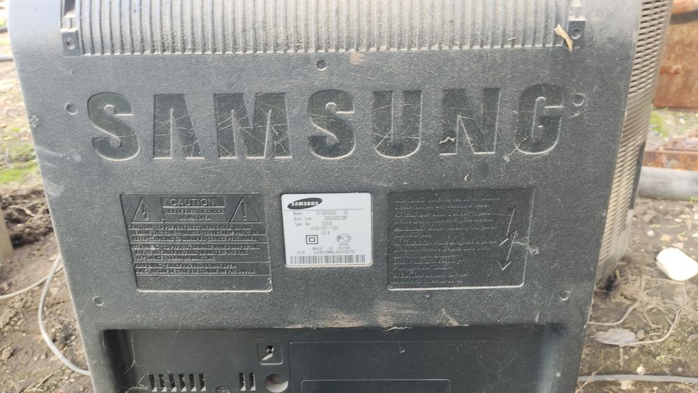 Телевизор на запчасти