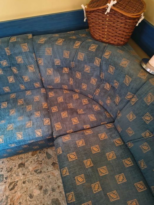 Кухненски ъгъл/ъглов диван