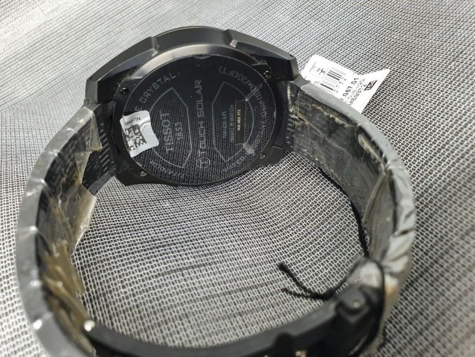 Швейцарские часы фирмы Tissot T-Touch Solar