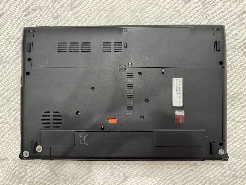 Ноутбук acer 2013 г.