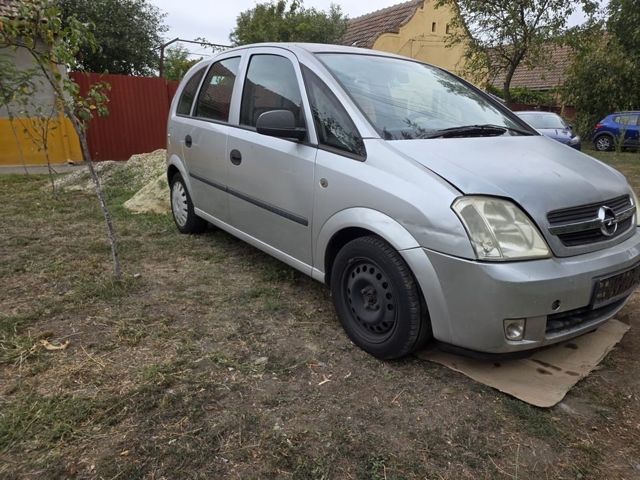 Vând Opel meriva A