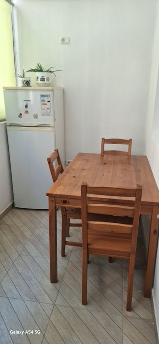 Garsoniera de închiriat