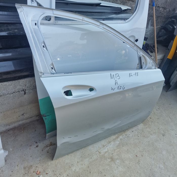 Mercedes Benz A W176 предна лява врата 12-18