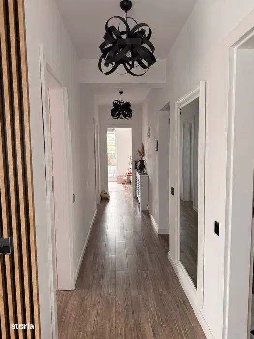 Apartament tip penthouse | 3 camere | 2 bai | terasa 140mp | Iris