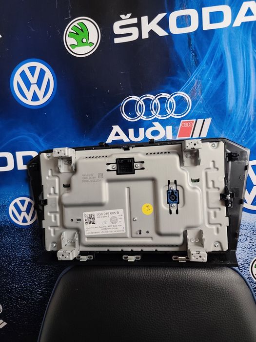 Display + Ramă Piano Black 8 inch VW Passat B8 / Passat B8.5 / Arteon