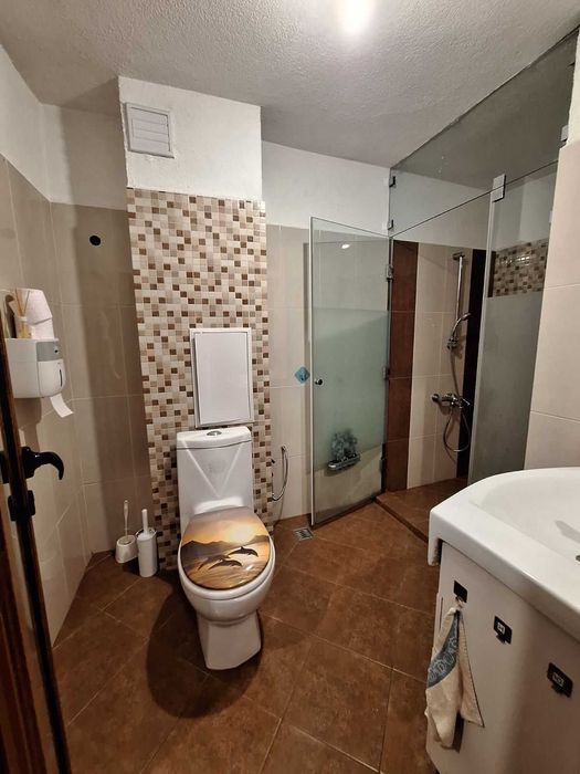 Тристаен апартамент, 134 м2 в Софя , Лагера , огромен хол и панорама