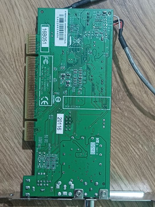 Tuner TV Leadtek TV2000 XP Global FM. Perfect functional