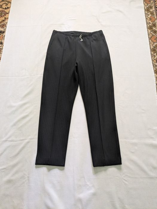 L. Nou. C&A. Pantaloni damă