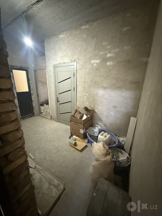 Uy sotiladi 1 xonali 2 xona qilingan manzil gorgaz 6-hambom ruparasida