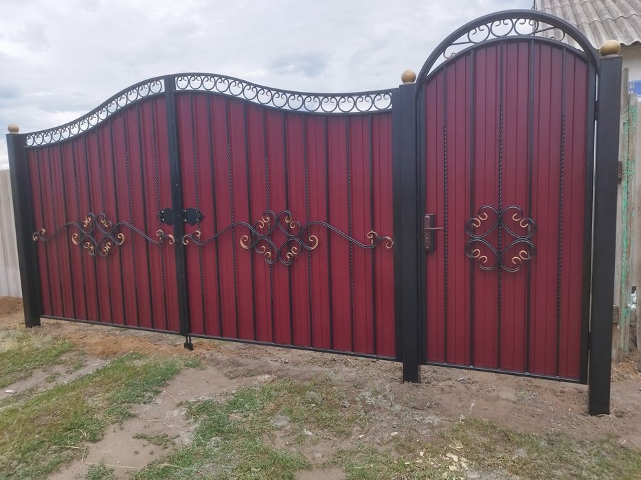 Заборы , ворота, мангал,беседки ,качели