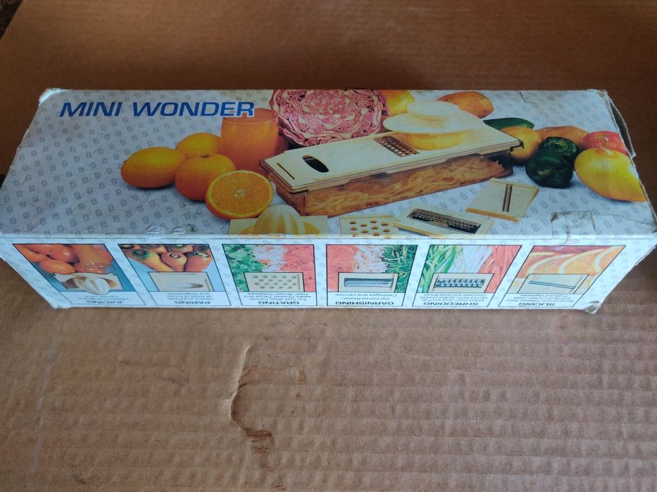 Dispozitiv pt.legume la abur și Razatoare magica