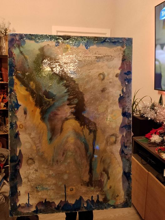 Ръчно рисувана картина от епоксидна смола с размери 100см. на 70см.