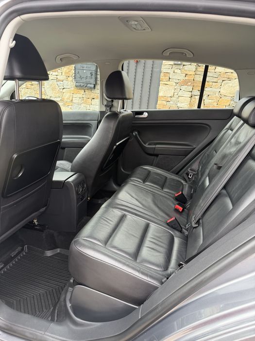 Volkswagen Golf Plus 1.6 TDI  сменени дюзи с 1 година гаранция.