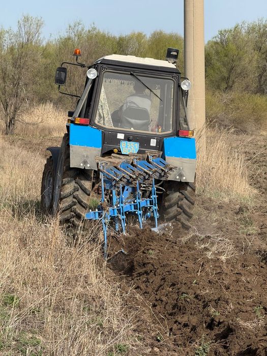 Продам оборотный плуг