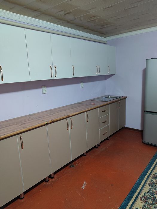 Кухонный гаринитур