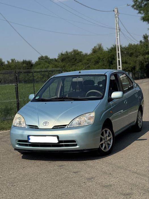 TOYOTA Prius 2002