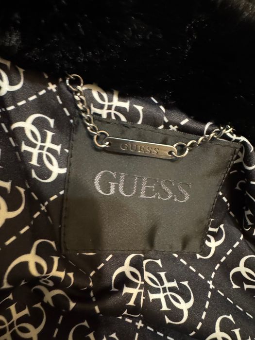 Палто ново черно Guess, размер S, подарък раница