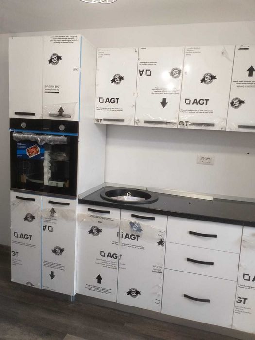 Mobilă LA COMANDA pal , mdf la comanda pentru casa