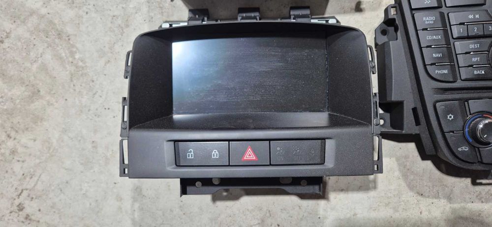 Мултимедия-Навигация ASTRA J пълен комплект