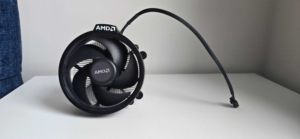 AMD вентилатор за компютър