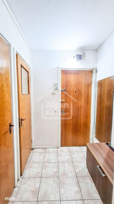Apartament Zona Linistita I Centrul Civic I CEC Bank