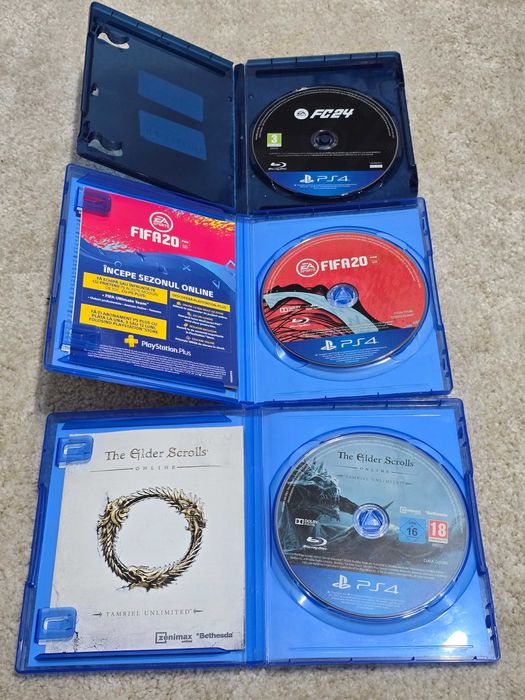 Vand PS4 Slim cu jocuri