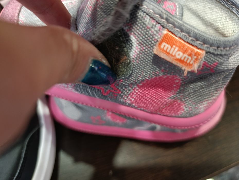 Детски пантофи за момиче