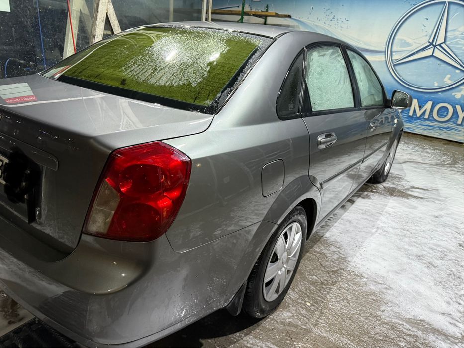 Gentra mokriy 2014 yil Xolati yaxshi aftamat benzinda yurgan faqat