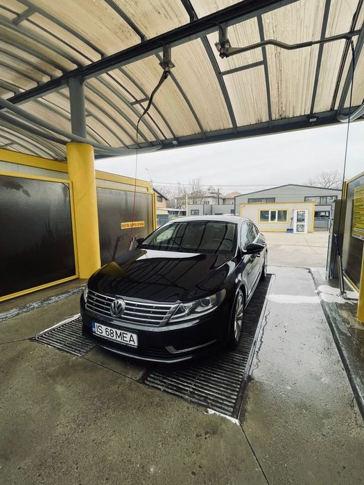 Volkswagen Passat CC Masina este intretinuta si echipata foarte bine .