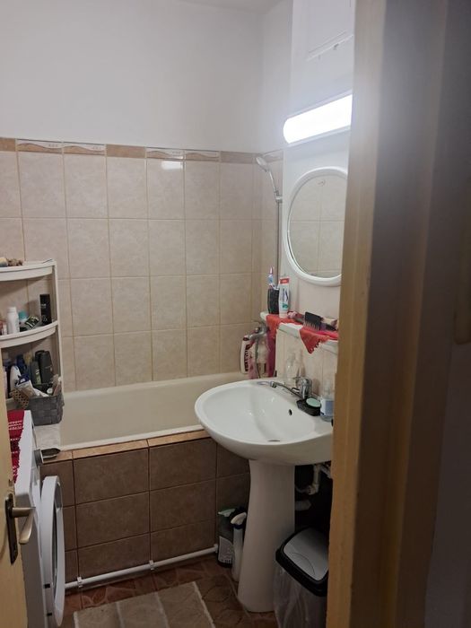 Apartament 3 camere gara