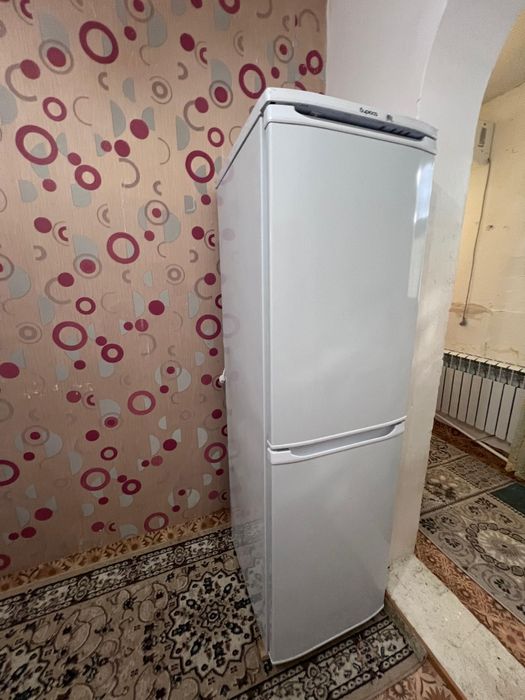 Холодильник сатылады