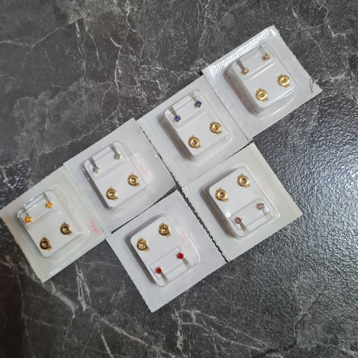 Прокол ушей в Усть- Каменогорске.