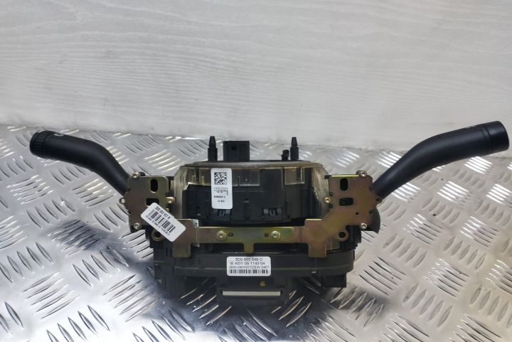 Ansamblu manete  cu spirala volan / Bloc lumini  8e0953503C Volkswage