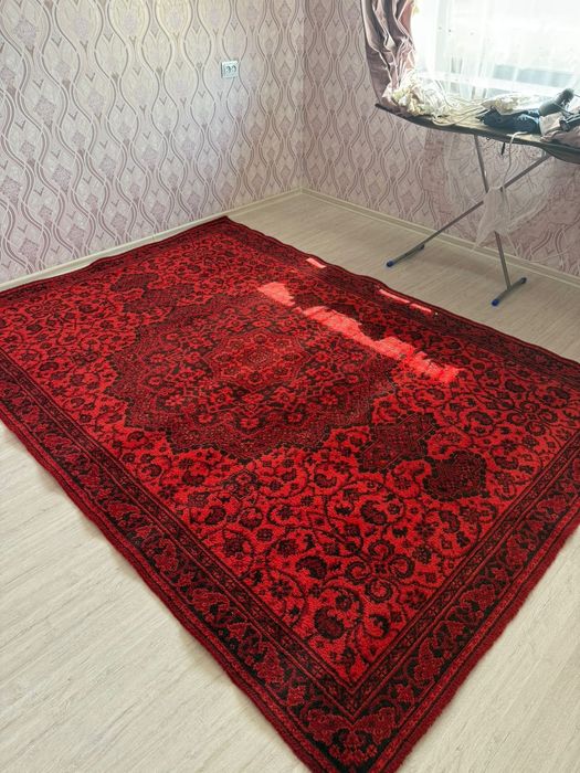 Продам ковры в хорошем состоянии