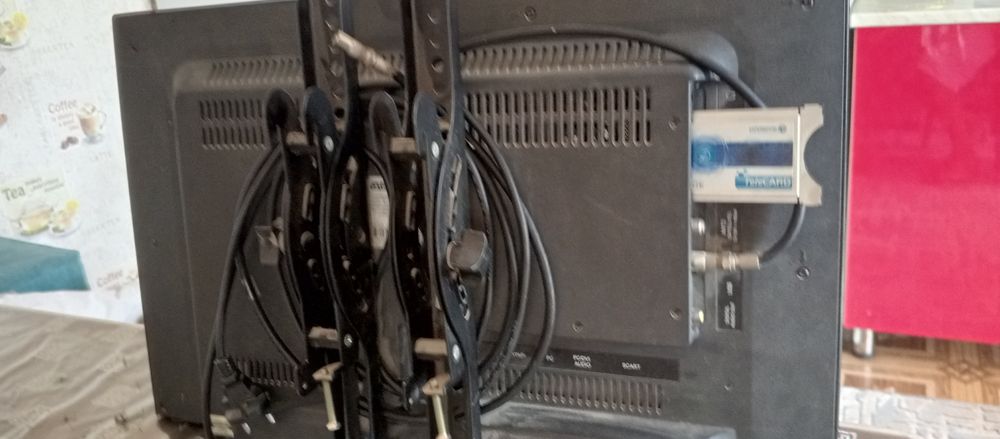 Artel televizor 24