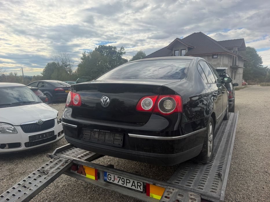Dezmembrez Passat b6 2008  1.9 bls cutie manuala 5 trepte