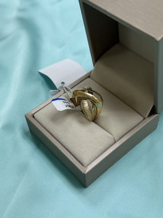 Золотое кольцо 585