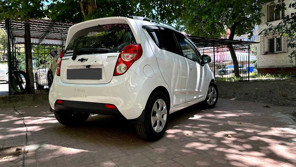 Срочно Продам Спарк M-300 Spark Tez Sotiladi