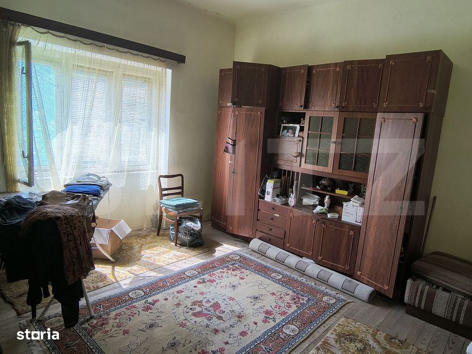 Casa de vanzare, 244 mp, teren 7729 mp, zona Ocna Dejului