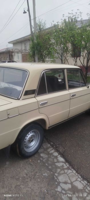 Jiguli Lada 06 sotiladi