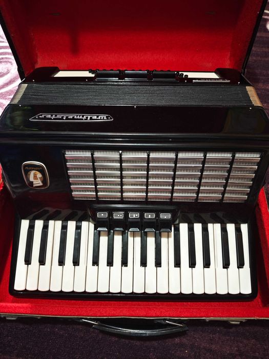 Weltmeister Stella 60 баса