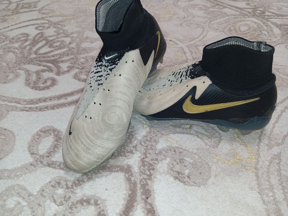 Бутсы nike phantom