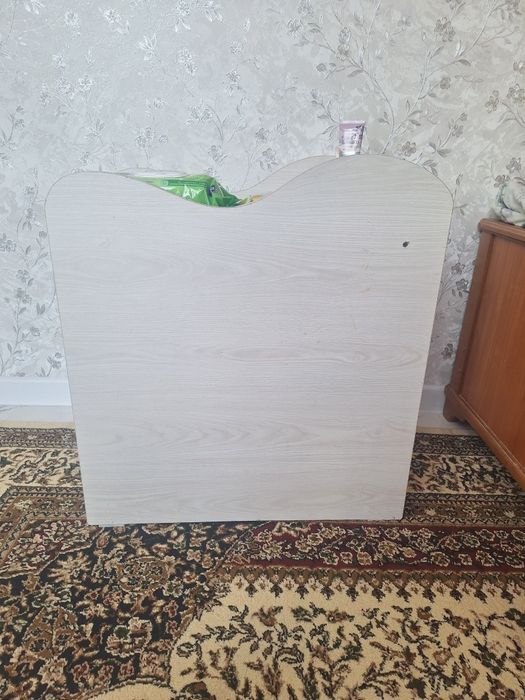 Bolalar kalibeli, va tumbasi