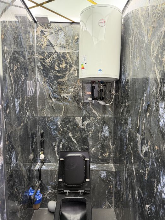 3 xonali kvartira sotiladi. Buxoro siti 6 qavat yangi qurilgan liftli