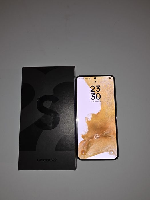 Samsung s22 черный с коробкой