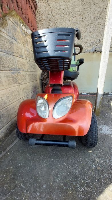 Електрическа инвалидна количка скутер