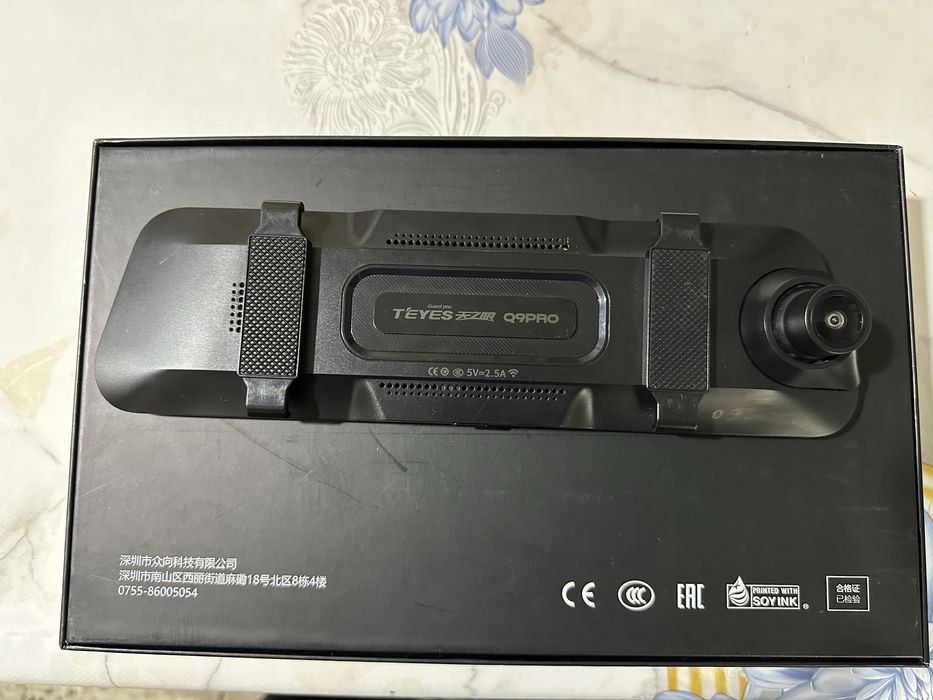 Registrator TEYES 9 PRO 4К